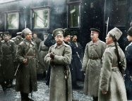 1917: One Year, Two Revolutions