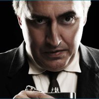 Alfred Molina
