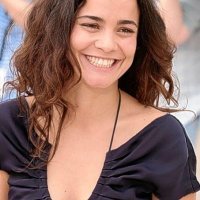 Alice Braga