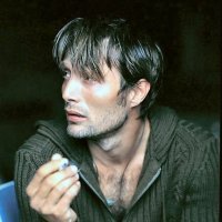 Mads Mikkelsen